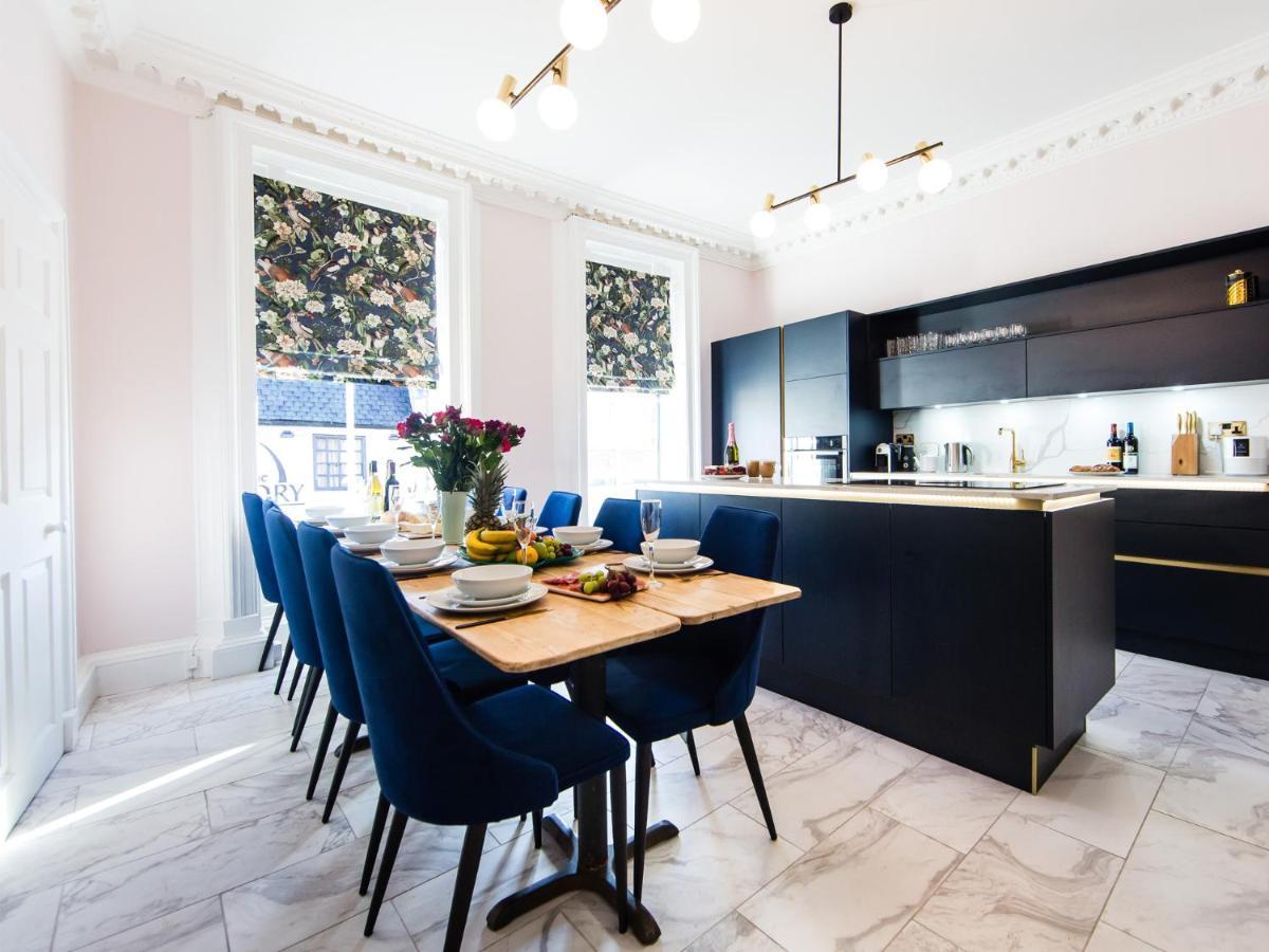 Maison Parfaite Yo1 - Exquisite 400 Year Old, City Centre Townhouse York Exteriér fotografie